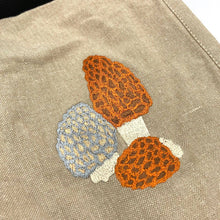 Load image into Gallery viewer, Morel Mushroom Field Bag
